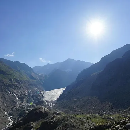 Haus Heiss Апартаменты