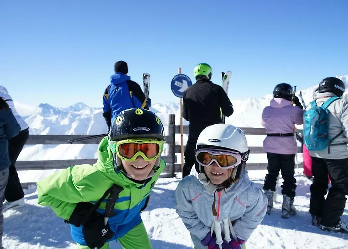 Haus Heiss Апартаменты Пруц